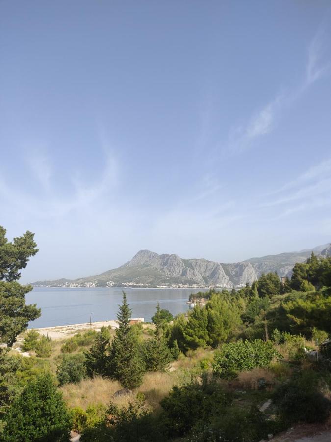 Apartment Ravnice Omiš Екстериор снимка